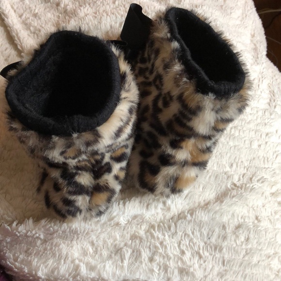 Kate Spade Cheetah Bootie Slippers - Picture 3 of 7